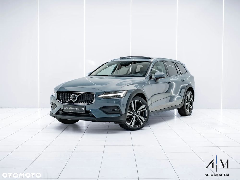 Volvo V60 Cross Country B4 D AWD Geartronic - 2