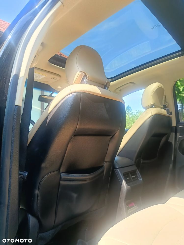 Ford Edge - 11