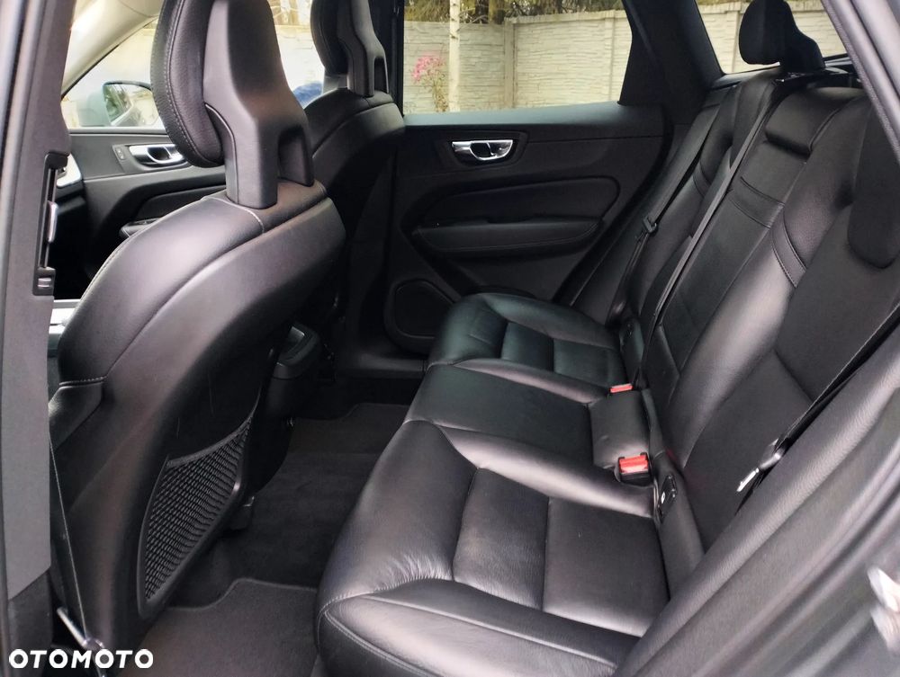 Volvo XC 60 D4 AWD Inscription - 12