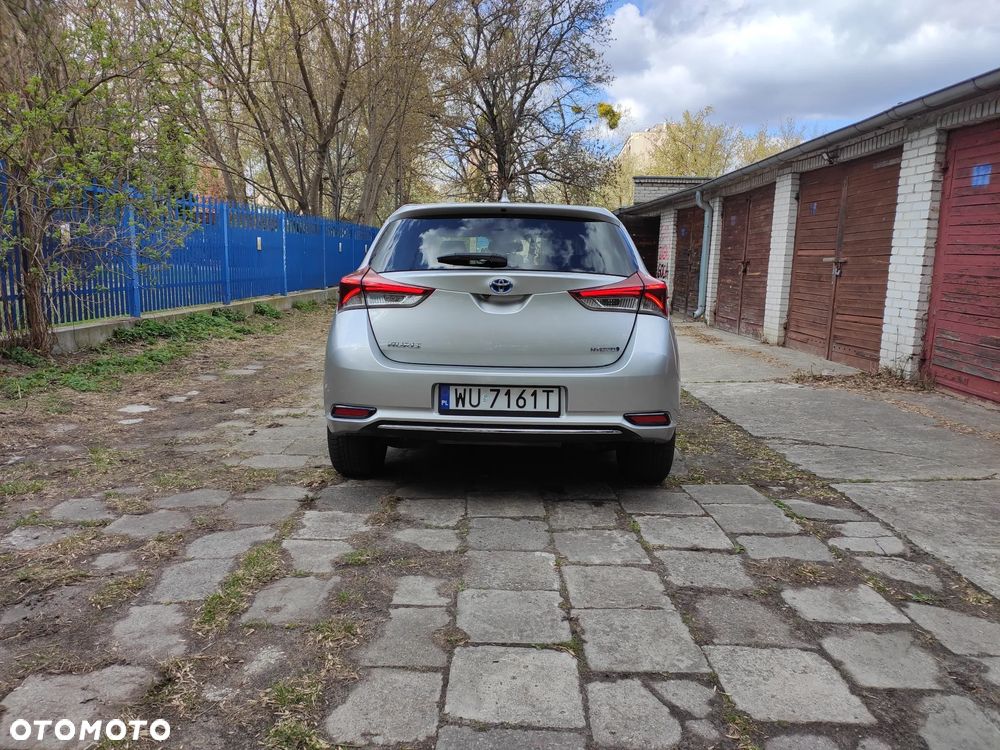 Toyota Auris 1.8 HSD Luna - 6