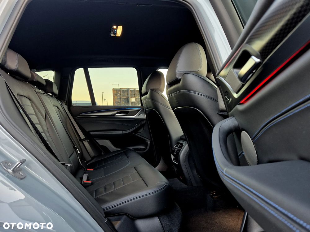 BMW X3 xDrive30e M Sport Edition - 8
