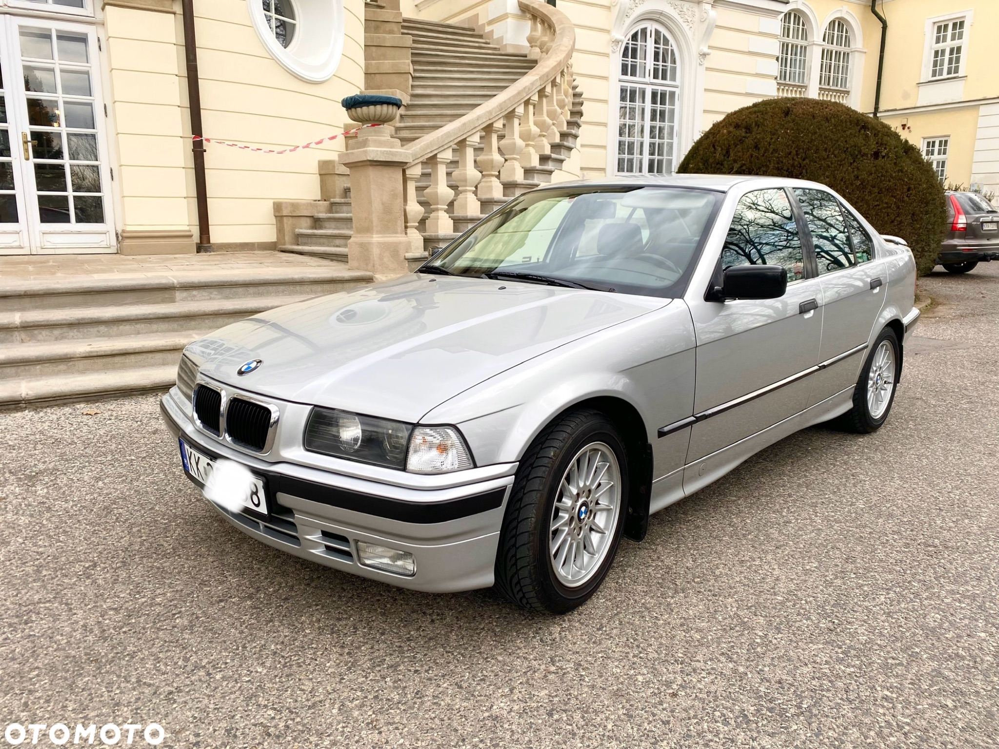BMW Seria 3 316i Touring - 22