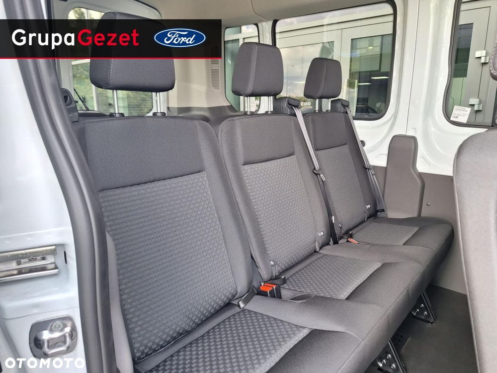 Ford Transit - 18