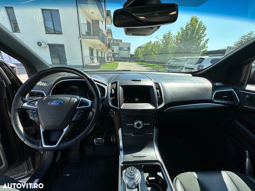 Ford Edge 2.0 Panther A8 AWD ST Line - 13