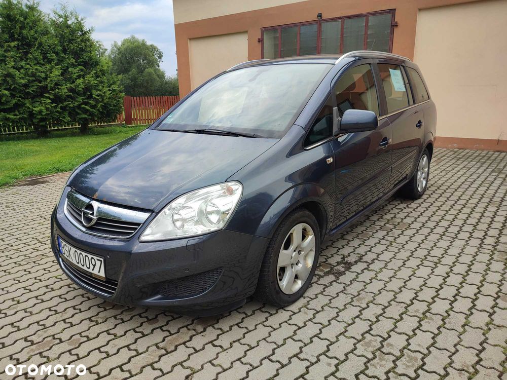 Opel Zafira - 1