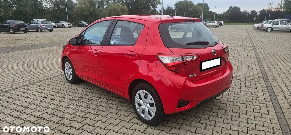 Toyota Yaris 1.5 Premium - 6
