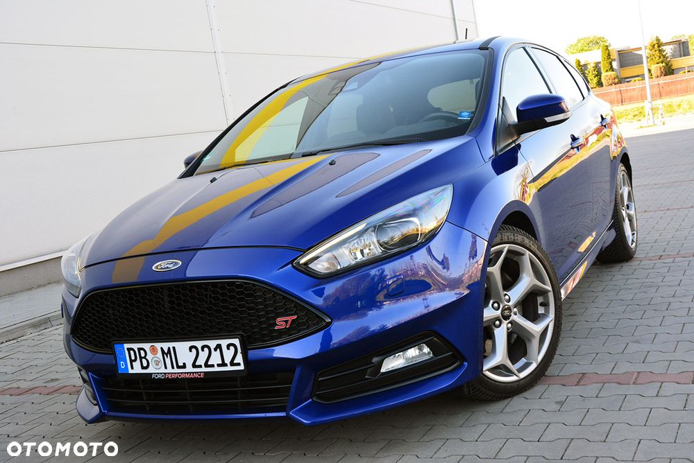 Ford Focus 2.0 TDCi ST - 16