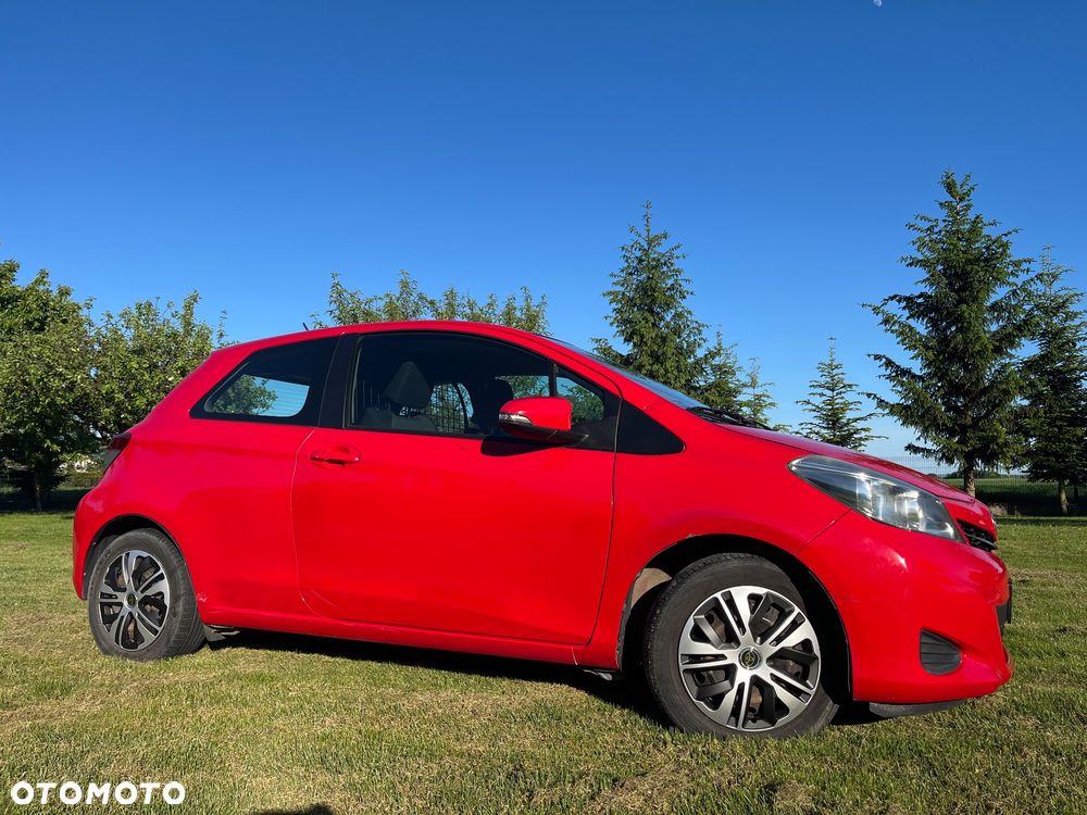 Toyota Yaris - 1