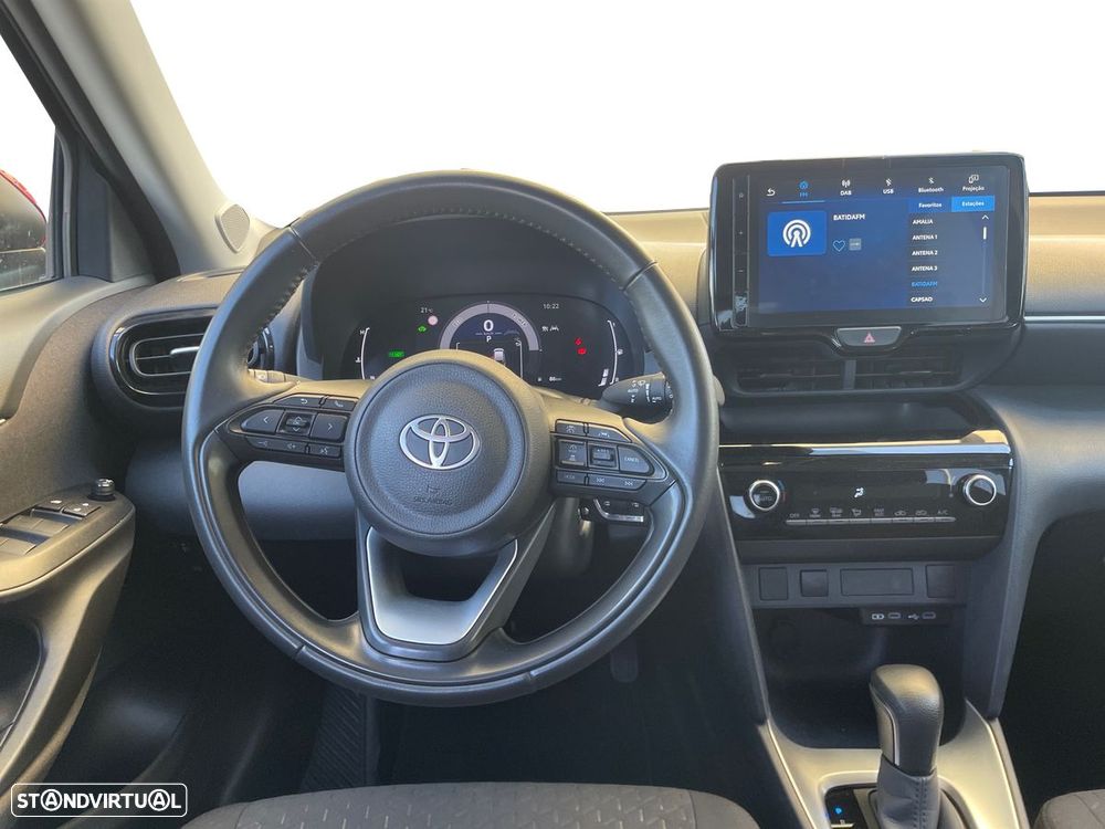 Toyota Yaris Cross 1.5 HDF Comfort Plus - 10