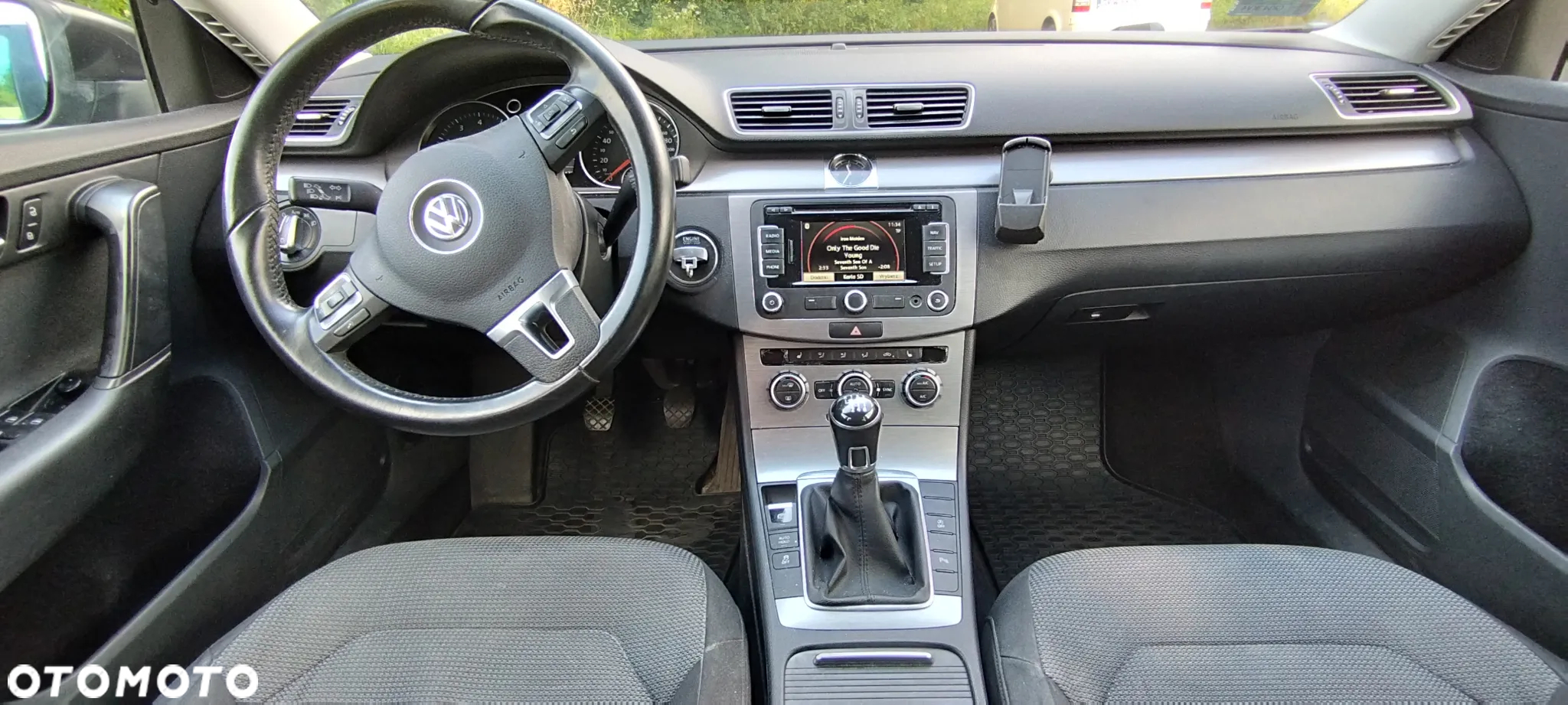 Volkswagen Passat - 7