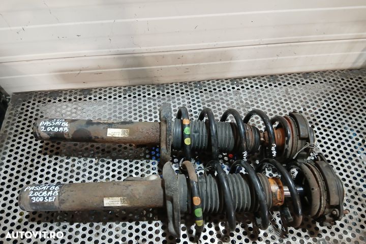 Amortizor / Telescop fata SET 3C0413031AT 3C0413031AT Volkswagen VW P - 1