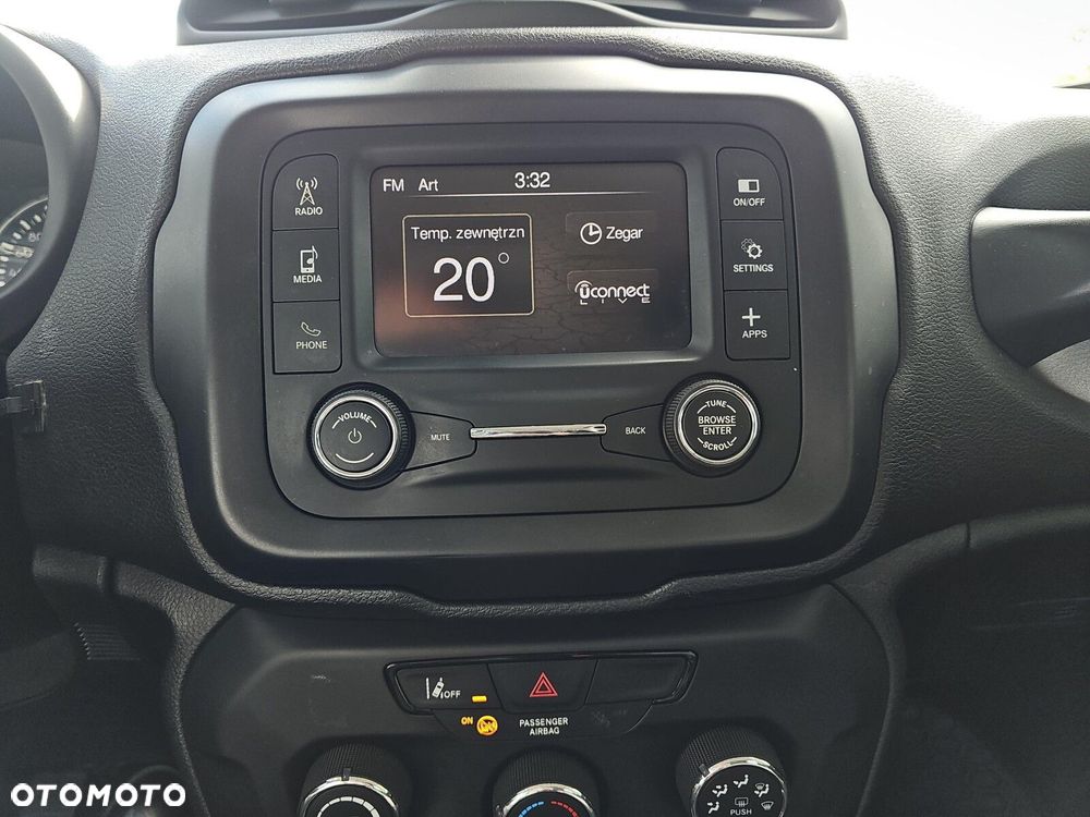 Jeep Renegade - 24