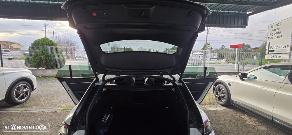 Peugeot 508 SW 1.6 Hybrid GT e-EAT8 - 27