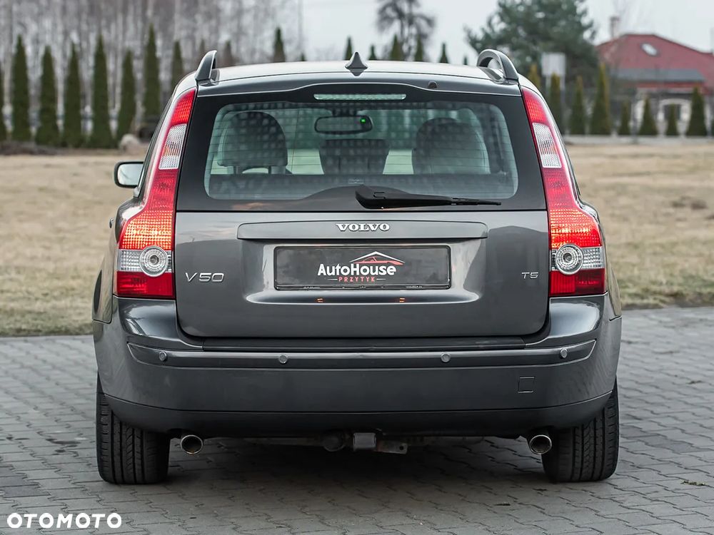 Volvo V50 T5 Momentum - 9