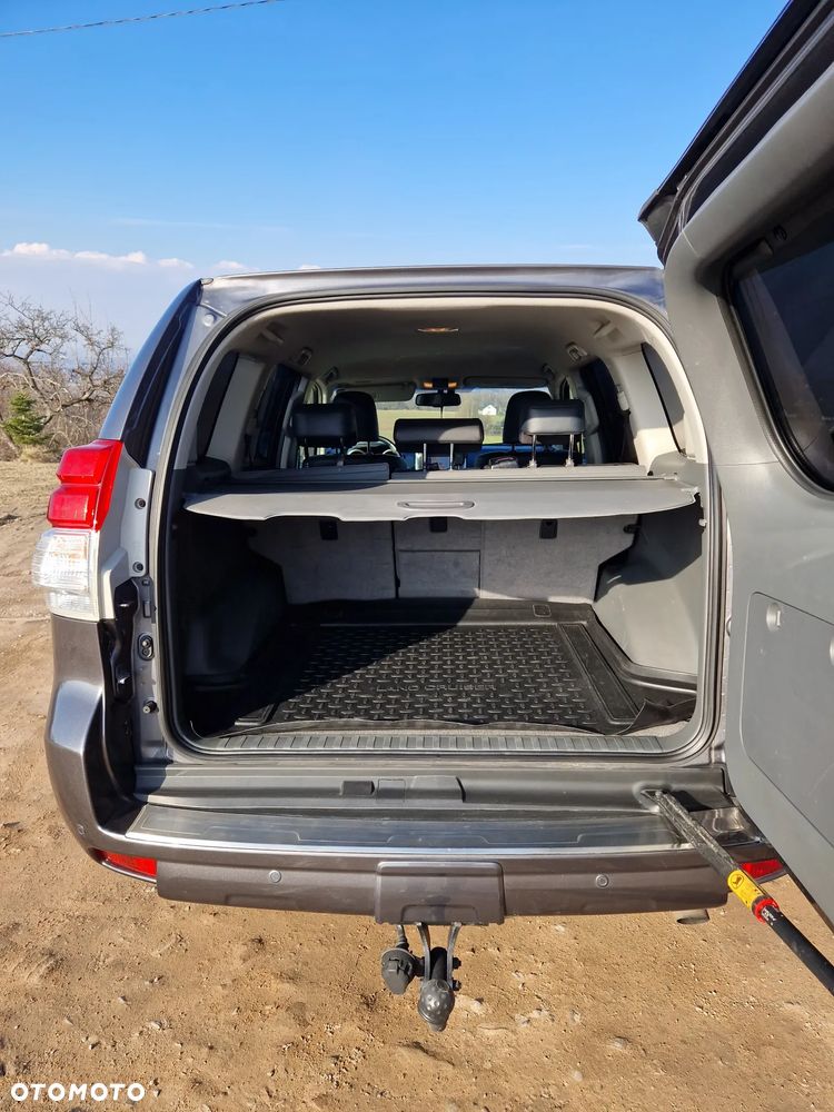 Toyota Land Cruiser 3.0 D-4D Automatik Executive - 6