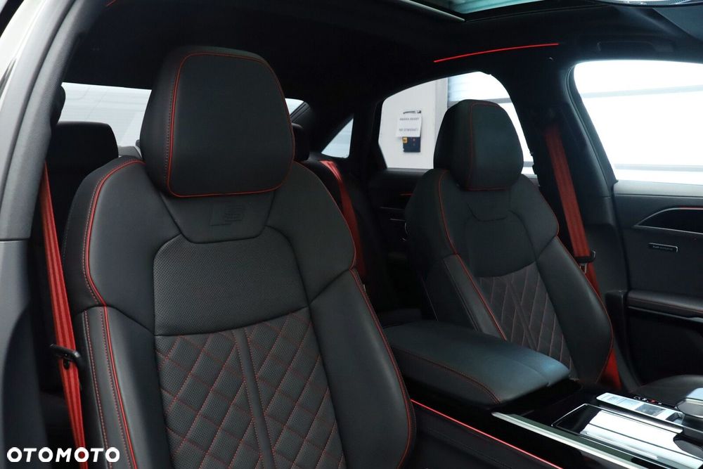 Audi A8 - 13