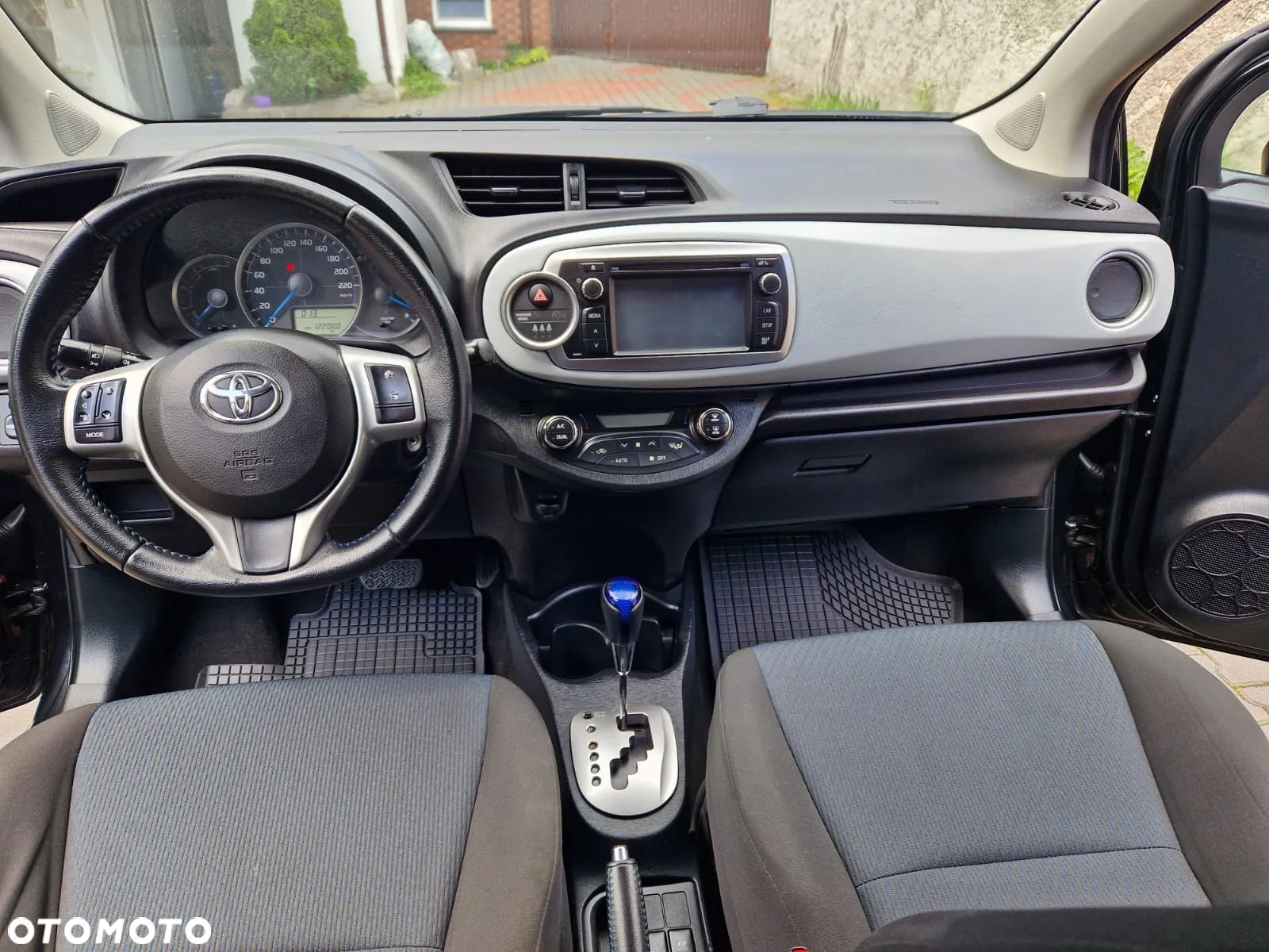Toyota Yaris Hybrid 1.5 VVT-i Comfort - 10