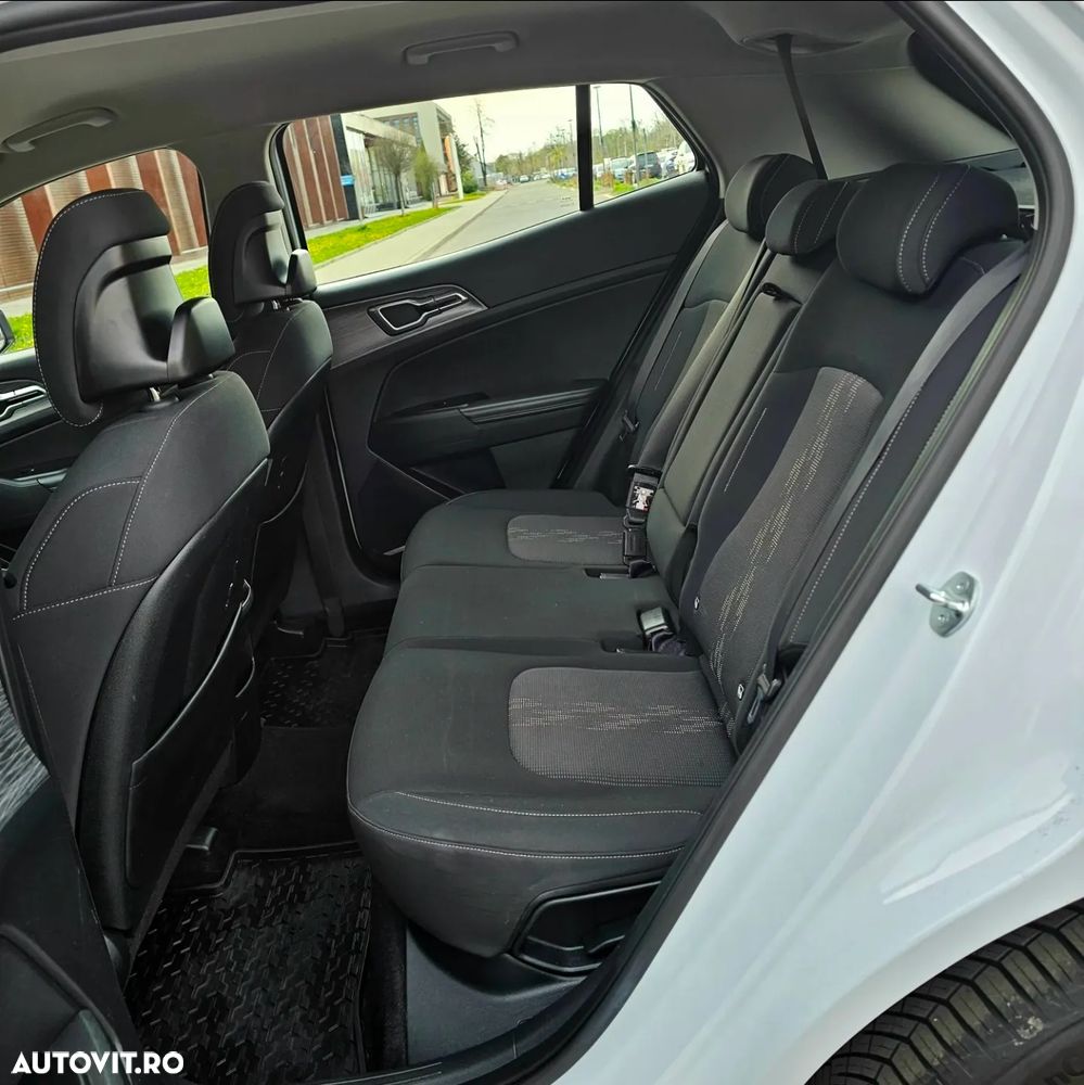 Kia Sportage 1.6 CRDI 2WD Eco-Dynamics+ (48V M-H) DCT Vision - 10