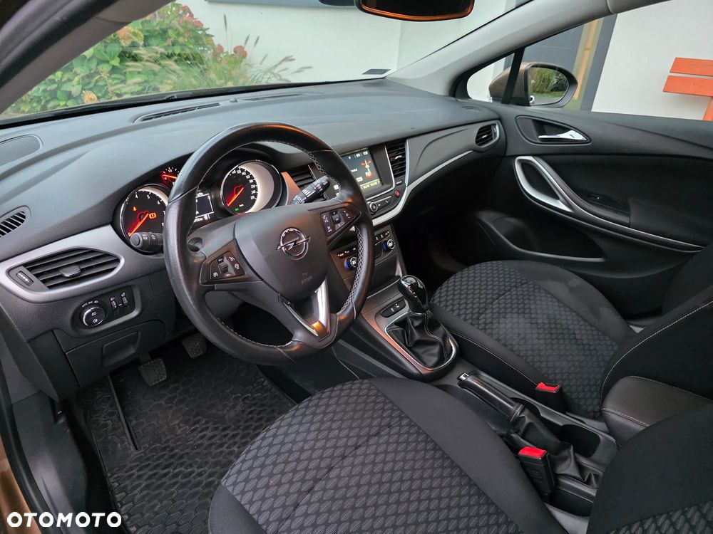 Opel Astra 1.4 T Enjoy - 7