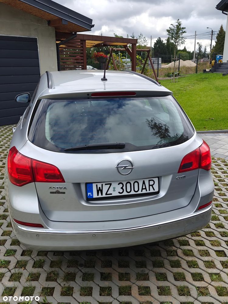 Opel Astra IV 1.6 CDTI Sport - 11