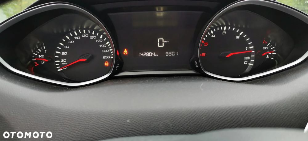 Peugeot 308 SW 1.5 BlueHDi Active S&S - 15