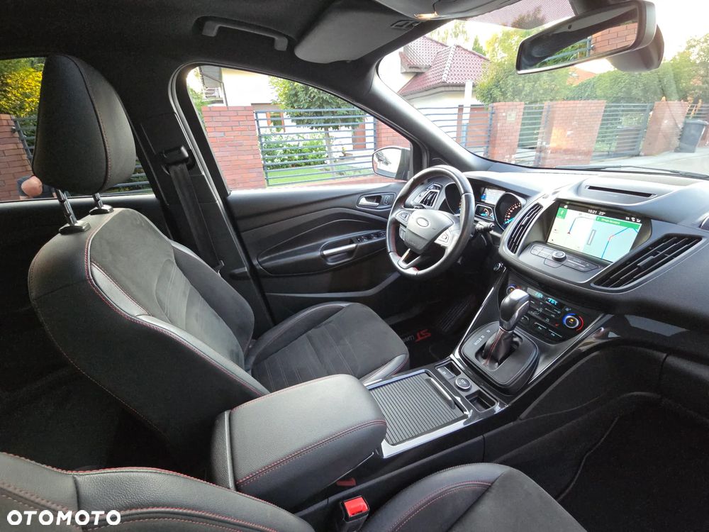 Ford Kuga 2.0 TDCi AWD ST-Line - 33