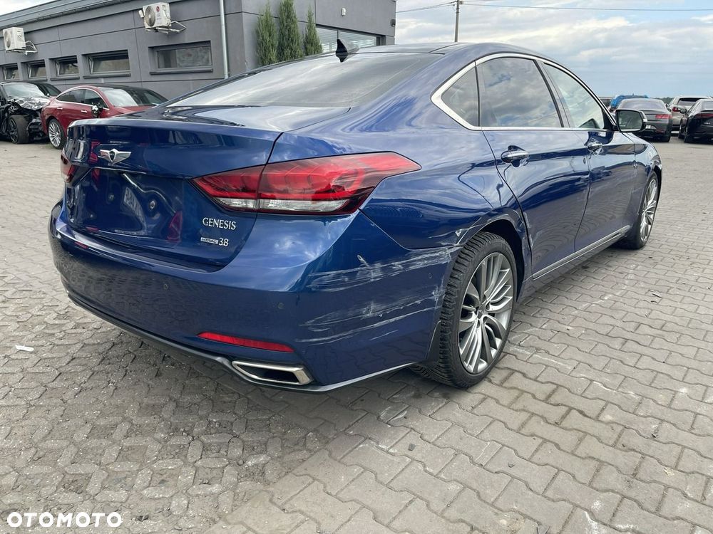 Genesis G80 - 3