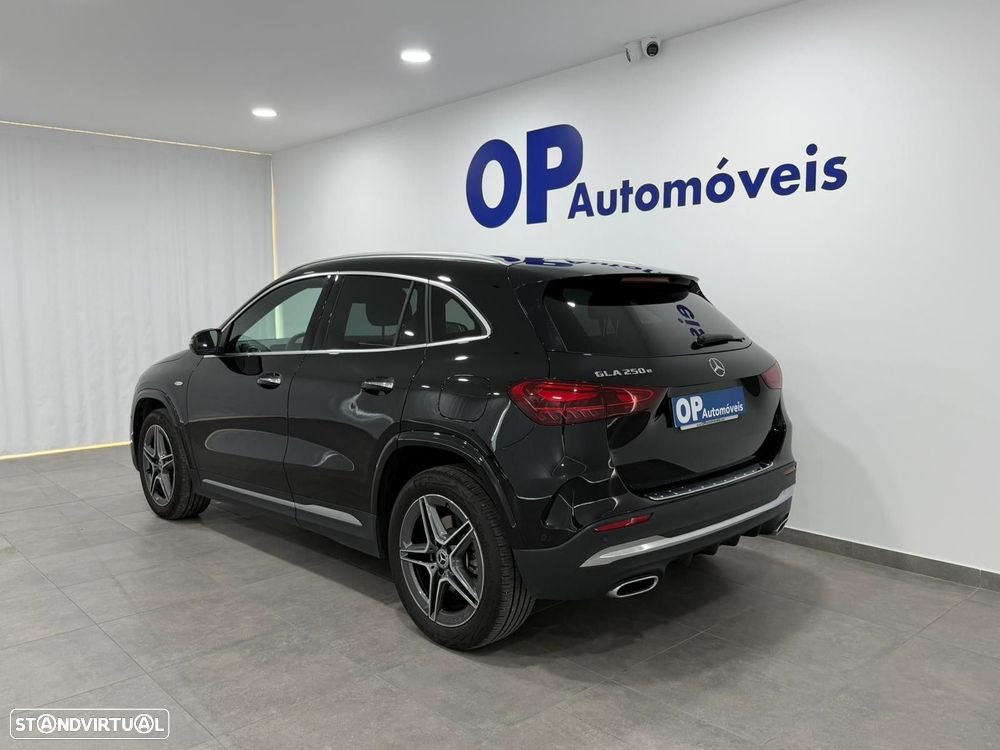Mercedes-Benz GLA 250 e AMG Line - 4