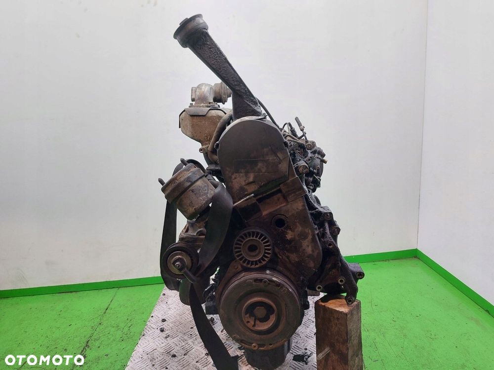 Silnik diesel VW Caravelle T4 1990-2003  2,5 TDI DIESEL - 3