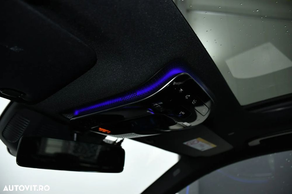 Mercedes-Benz GLC 300 4MATIC MHEV - 30