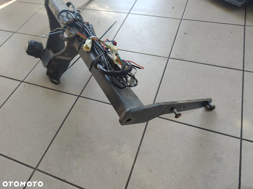 Suzuki Vitara 2015-2018 Hak Holowniczy - 2