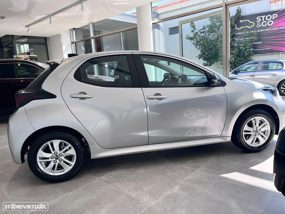 Mazda 2 1.5 L Hybrid VVT-i Centre-Line - 7
