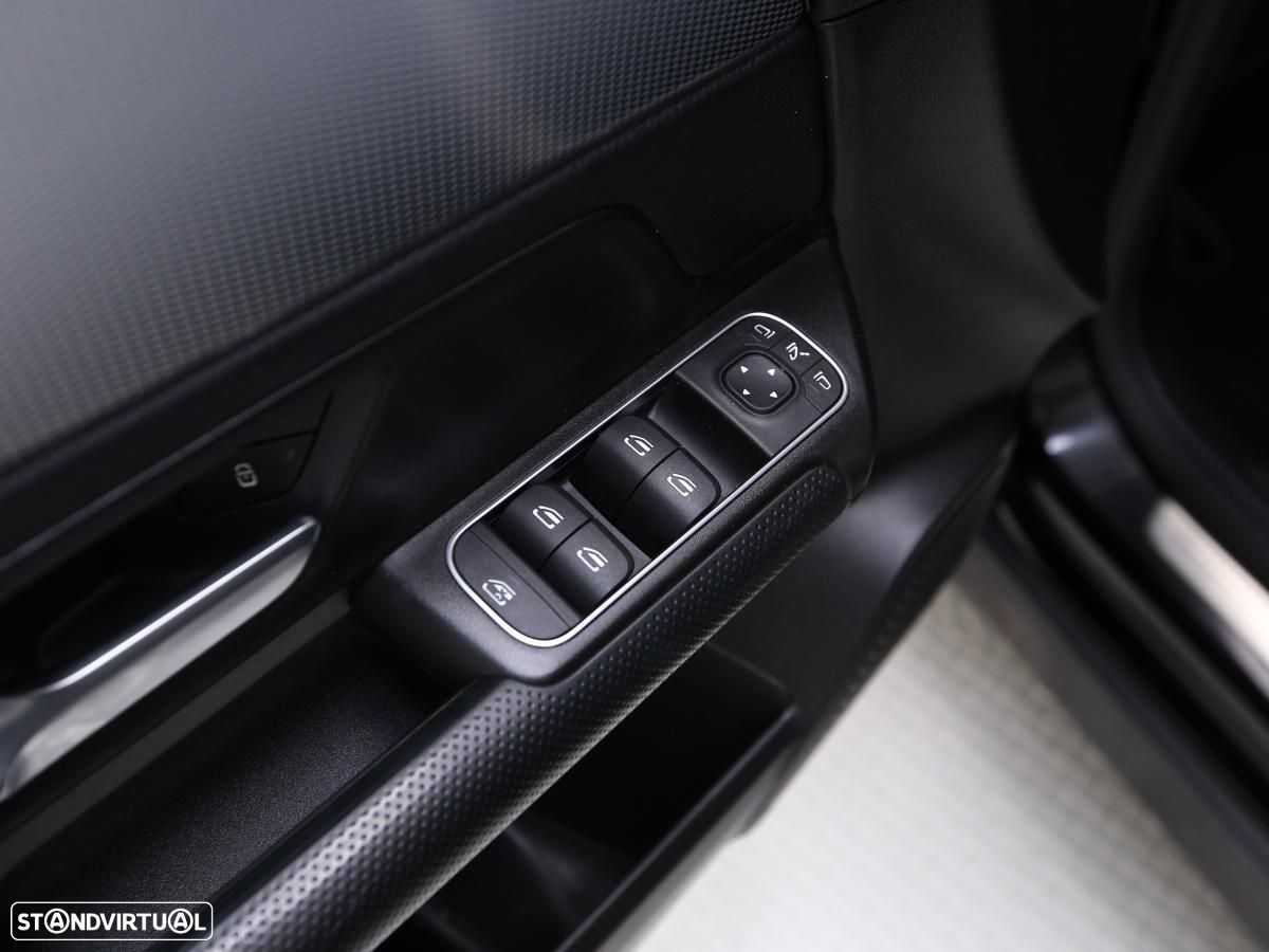 Mercedes-Benz GLB 220 d 4Matic Style - 18