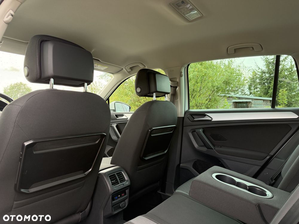 Volkswagen Tiguan - 35