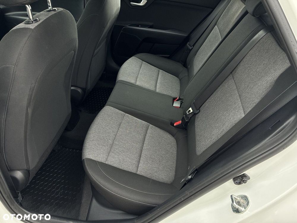 Kia Stonic 1.2 M - 15