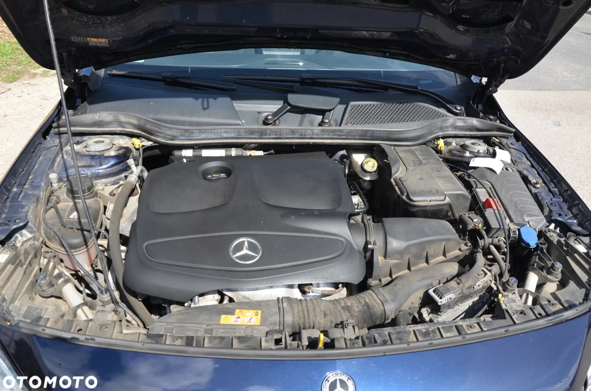 Mercedes-Benz GLA 200 7G-DCT - 8