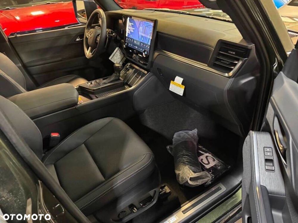 Lexus GX - 27