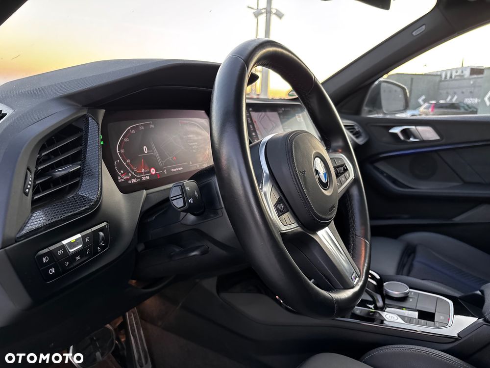 BMW Seria 1 120d Sport-Aut M Sport - 23