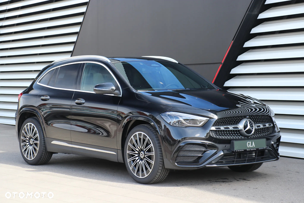 Mercedes-Benz GLA 220 mHEV 4-Matic AMG Line 8G-DCT