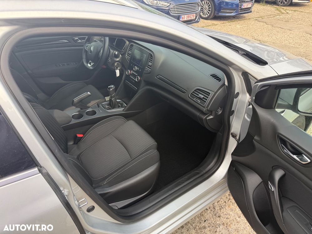 Renault Megane ENERGY dCi 110 INTENS - 9