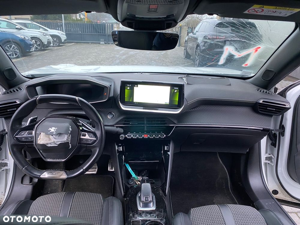 Peugeot 2008 1.5 BlueHDi GT Line S&S EAT8 - 13