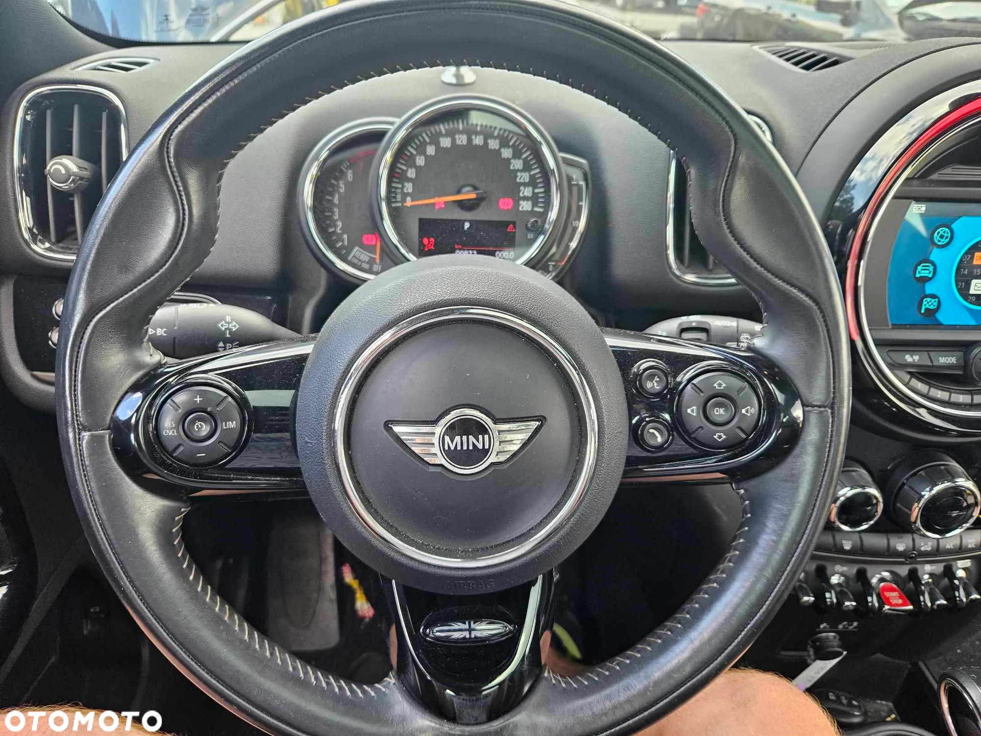 MINI Countryman Cooper Estate Edition - 6