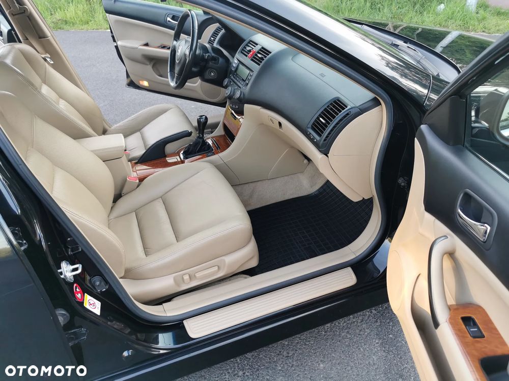 Honda Accord 2.0 Executive - 6