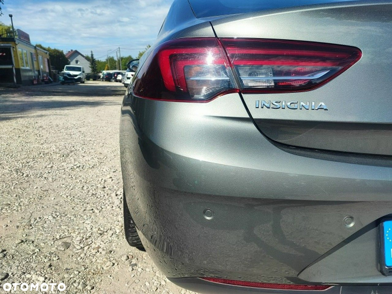 Opel Insignia - 10