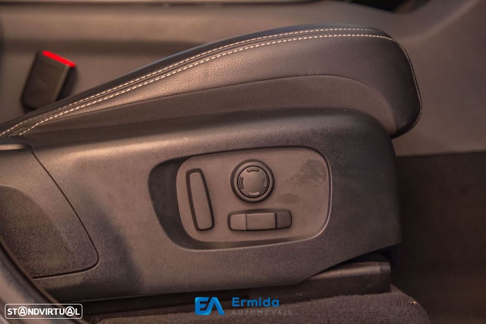 Land Rover Range Rover Velar - 38