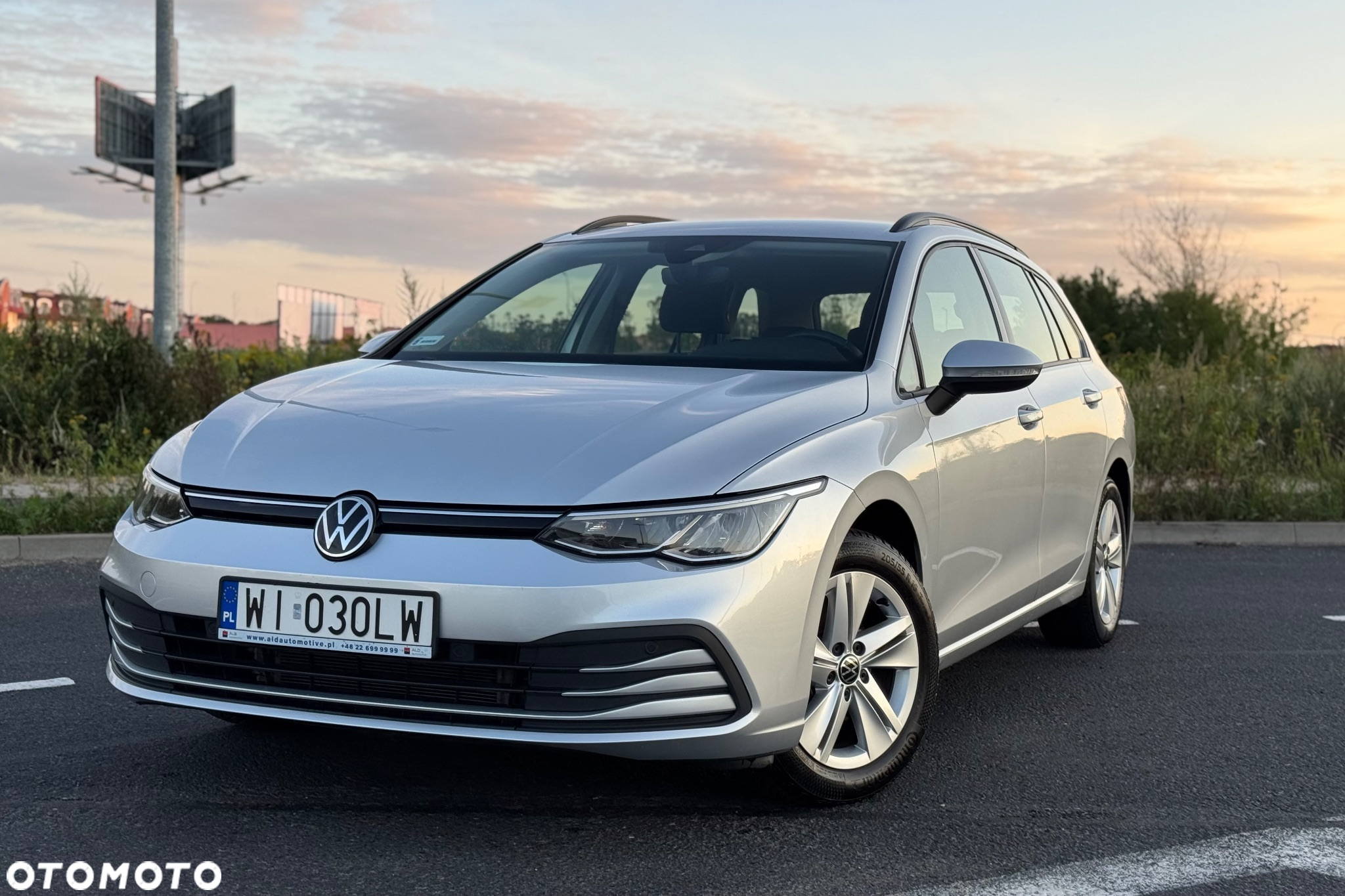 Volkswagen Golf VIII 1.5 TSI EVO Life - 2