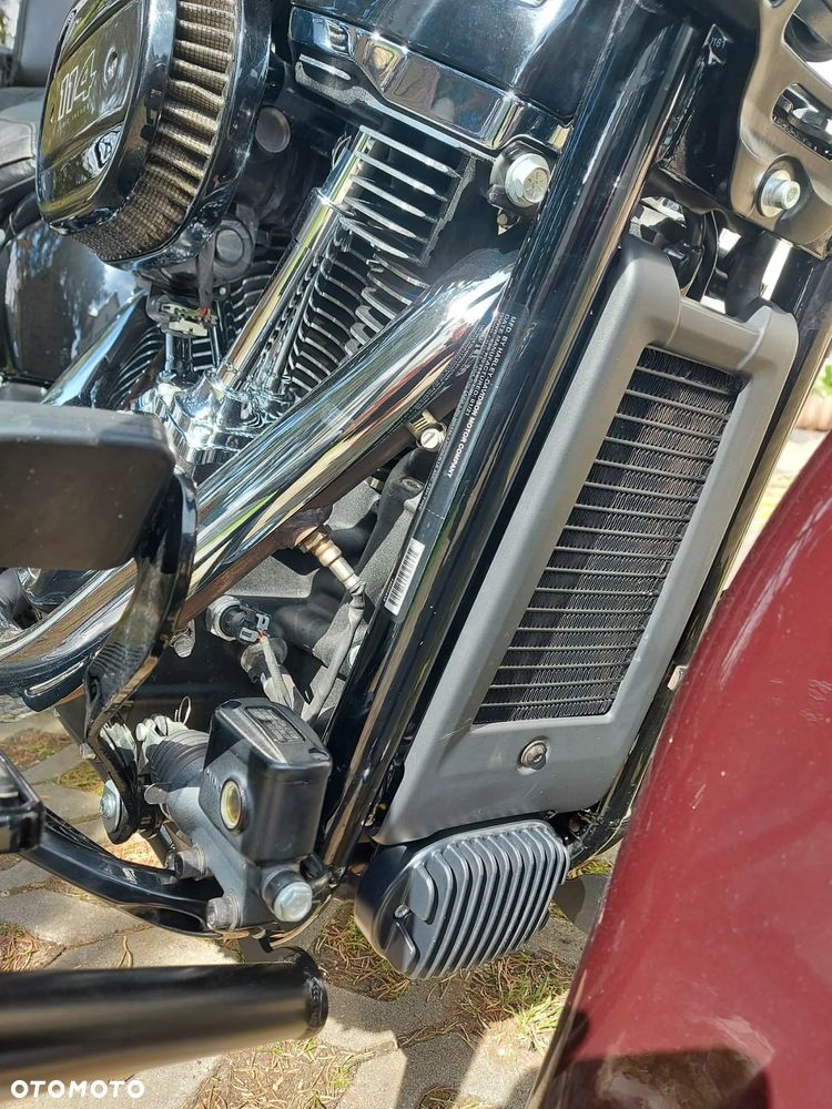 Harley-Davidson Softail Heritage Classic - 12