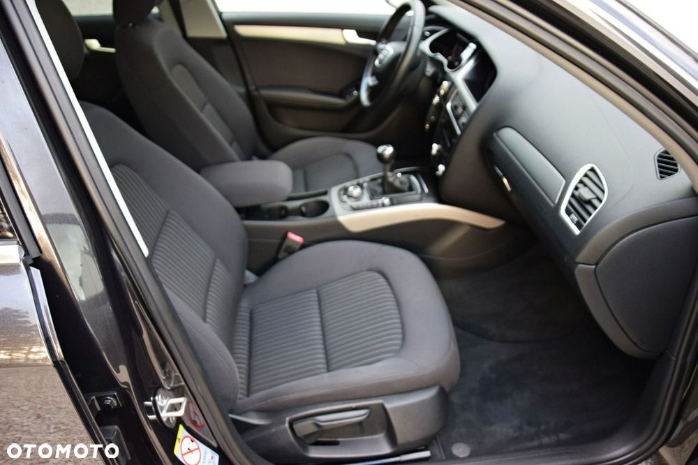 Audi A4 Avant 2.0 TDI DPF Attraction - 37