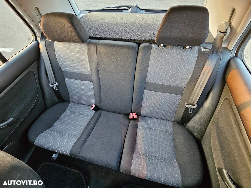 Volkswagen Golf 1.4 - 6