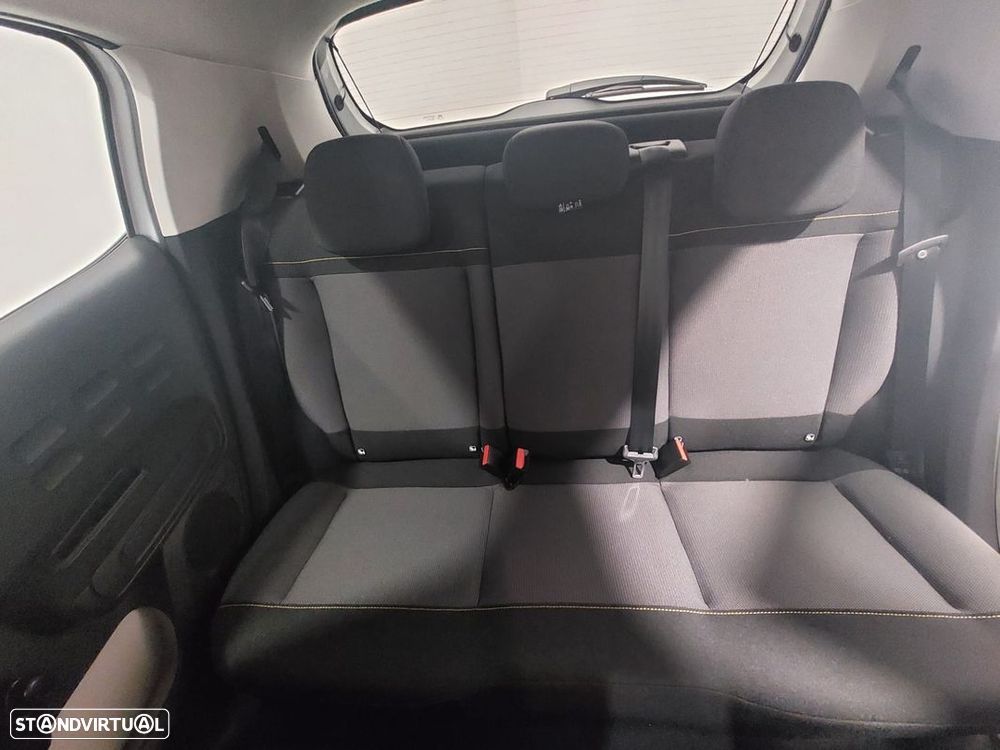 Citroën C3 1.2 PureTech C-Series - 24